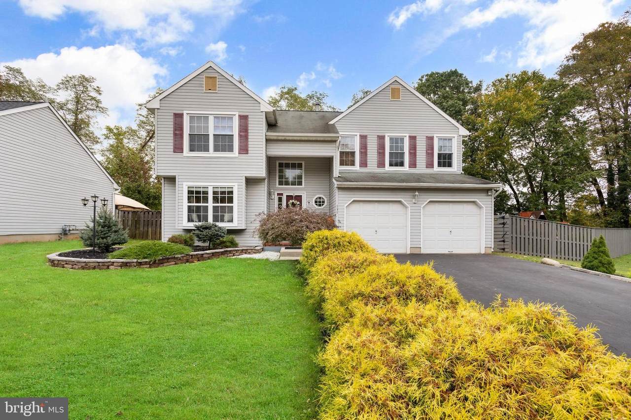 135 Cornflower Road - Photo 1