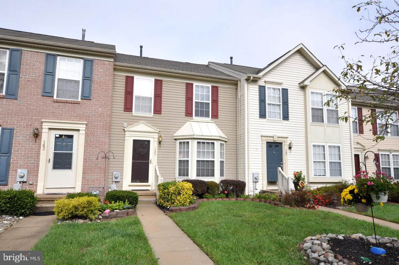 165 Plymouth Drive - Photo 1