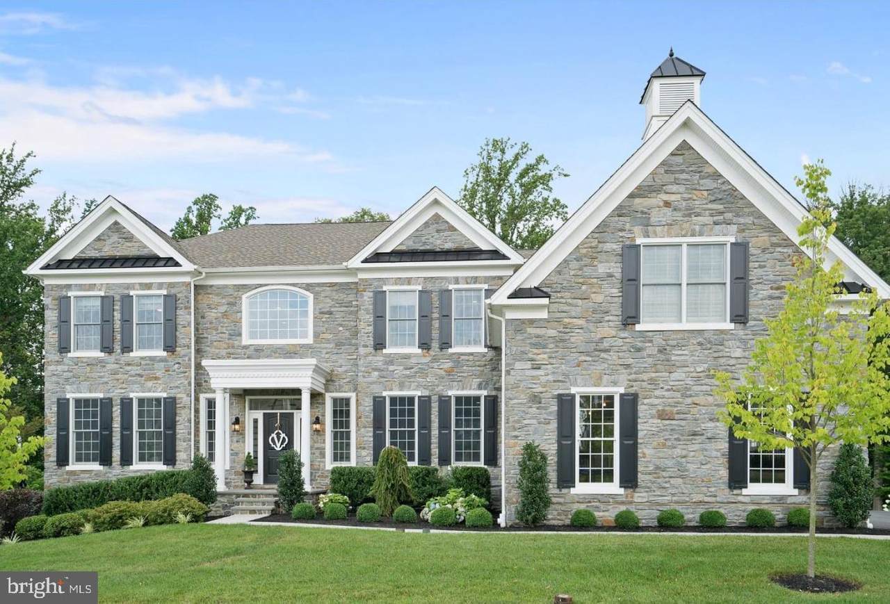 3903 Woodland Drive - Photo 1