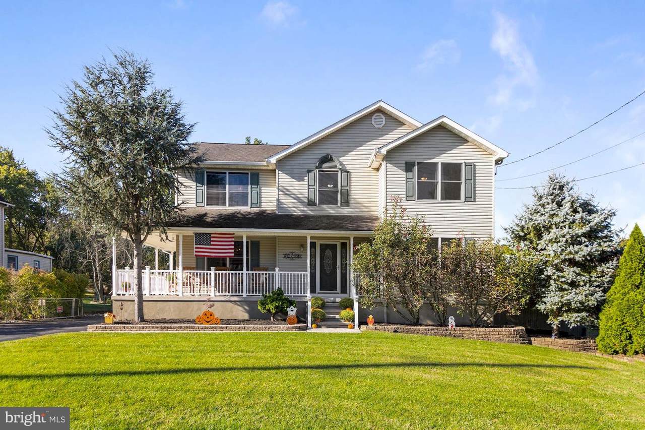1102 Fairview Street - Photo 1