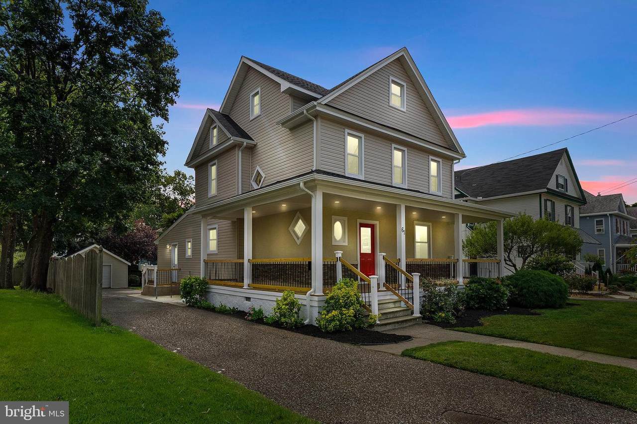 61 Kenton Avenue - Photo 1