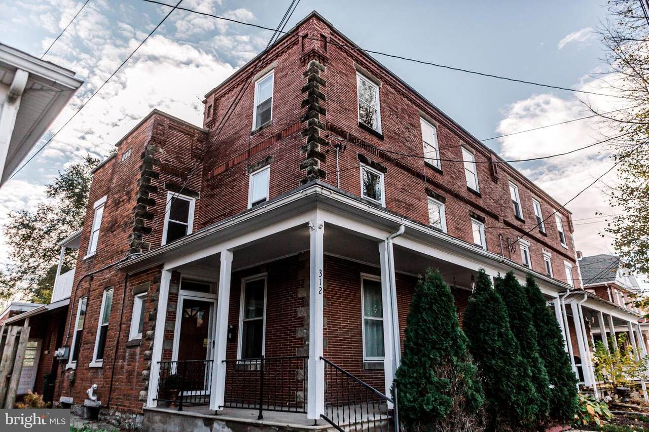 312 North Street - Photo 1