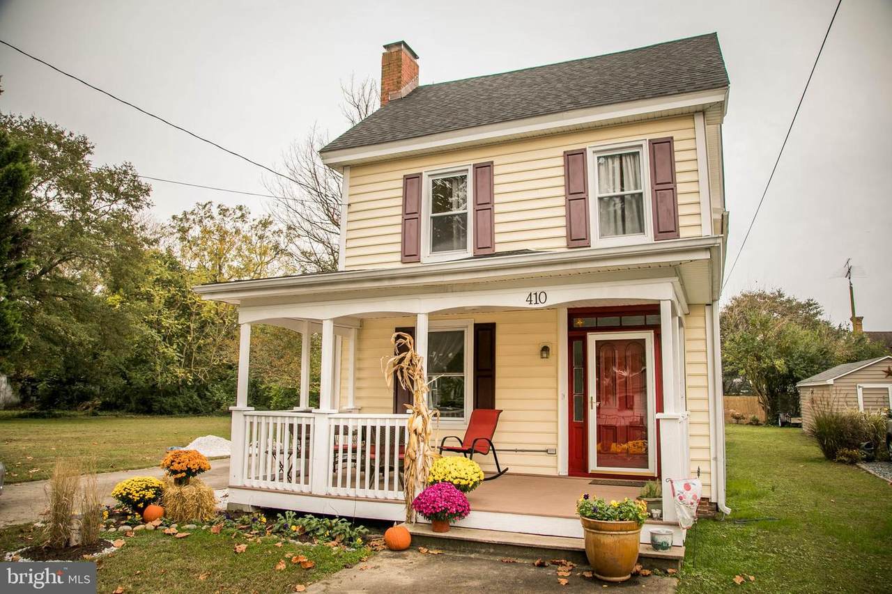 410 Main Street - Photo 1