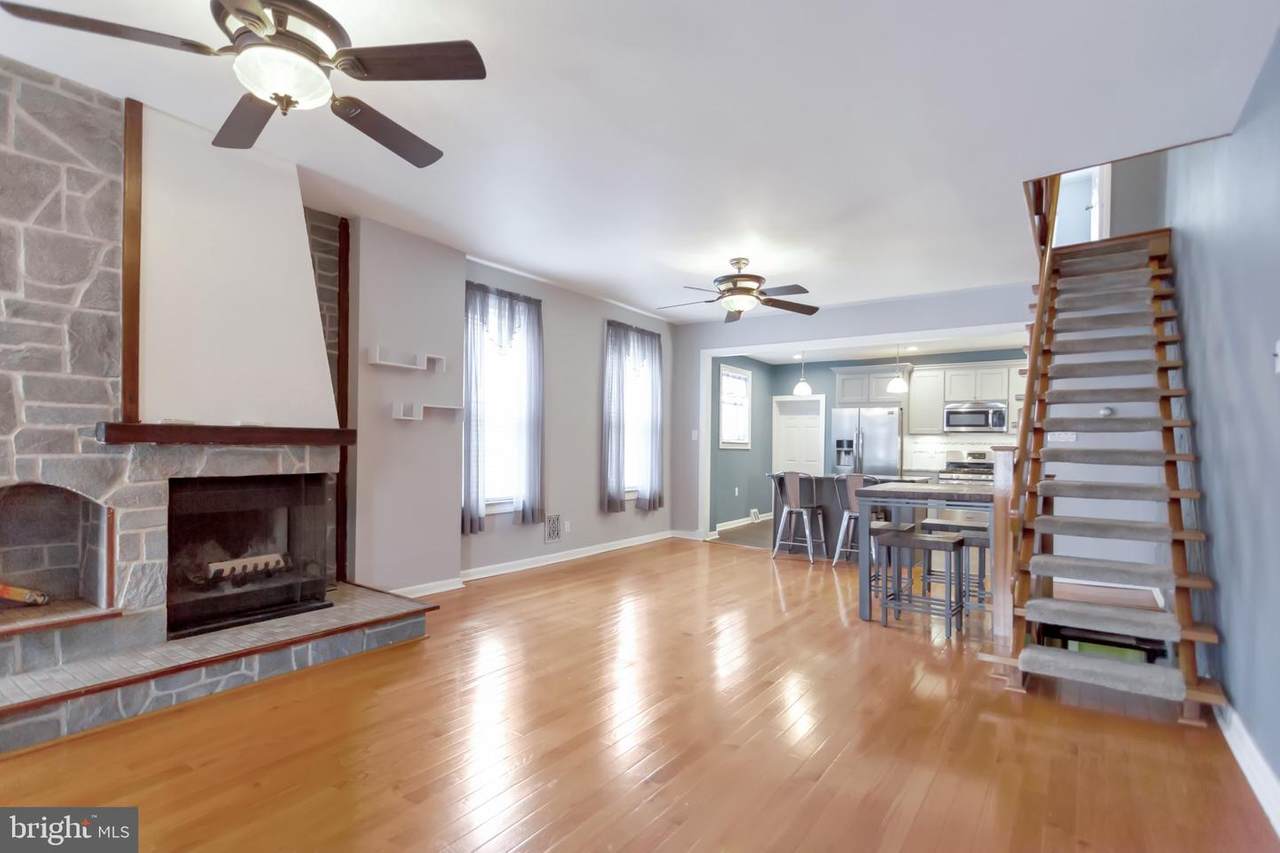 1929 2ND Street - Photo 1