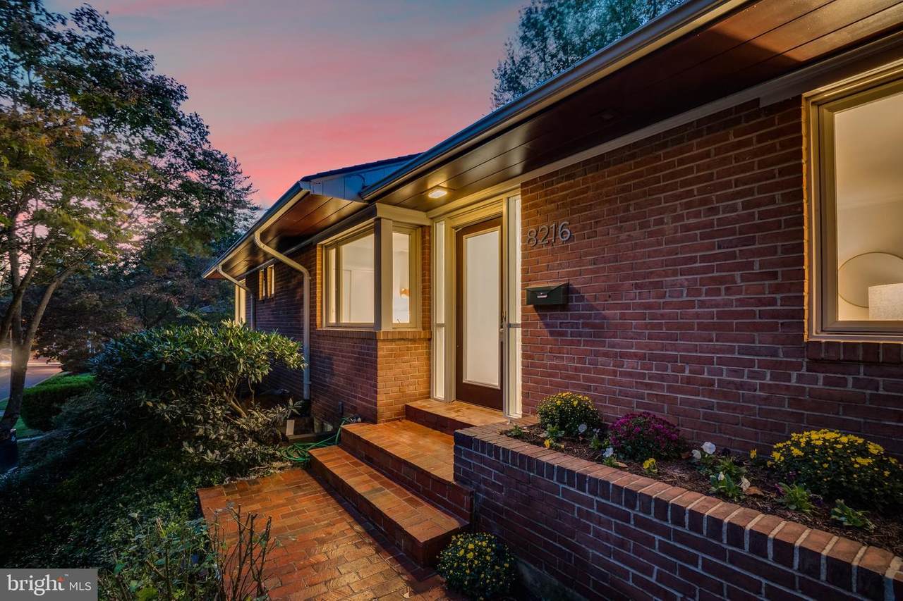 8216 Beach Drive - Photo 1