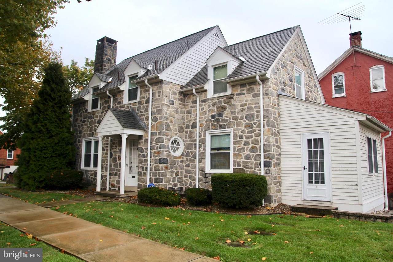 200 Shaner Street - Photo 1