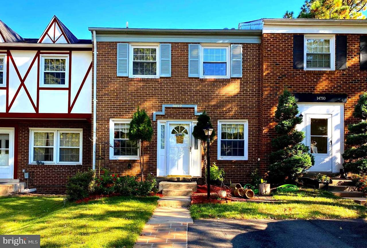 14712 Bentley Square - Photo 1