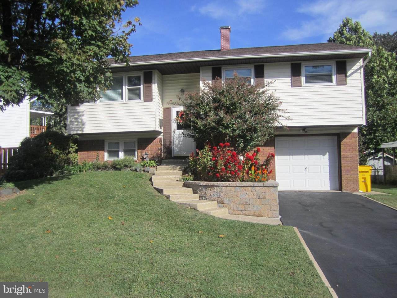 1239 Kimberly Lane - Photo 1