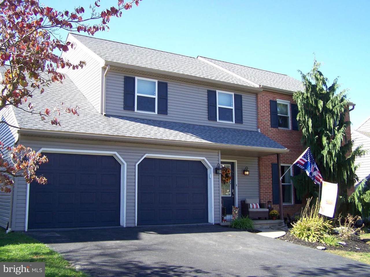 808 Redwood Avenue - Photo 1