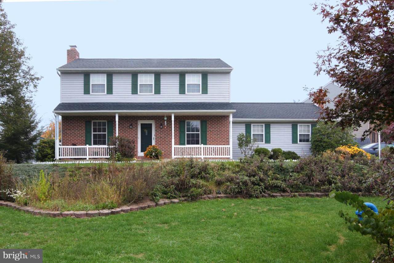 1 Brookfield Drive - Photo 1