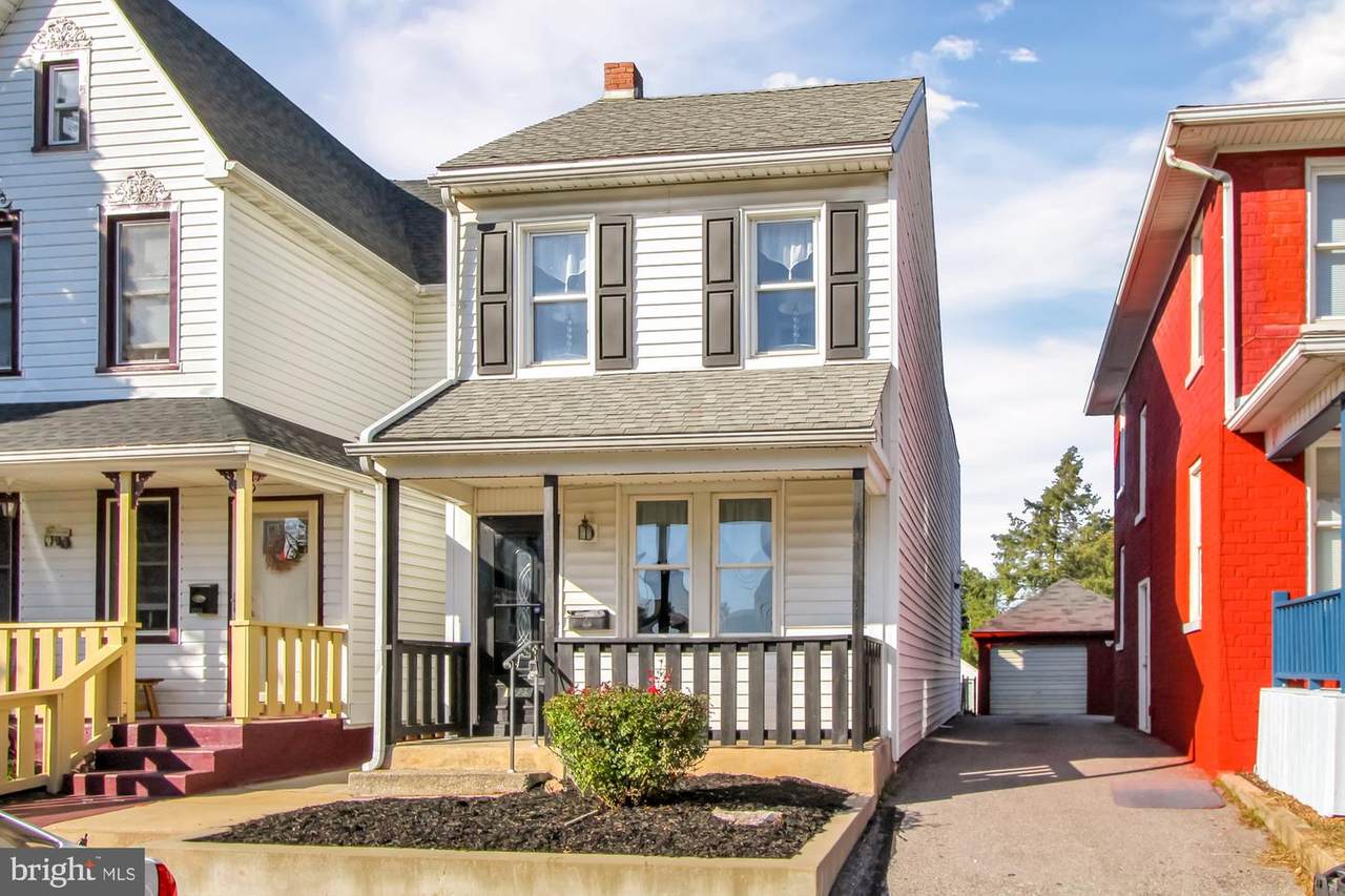 1729 Monroe Street - Photo 1