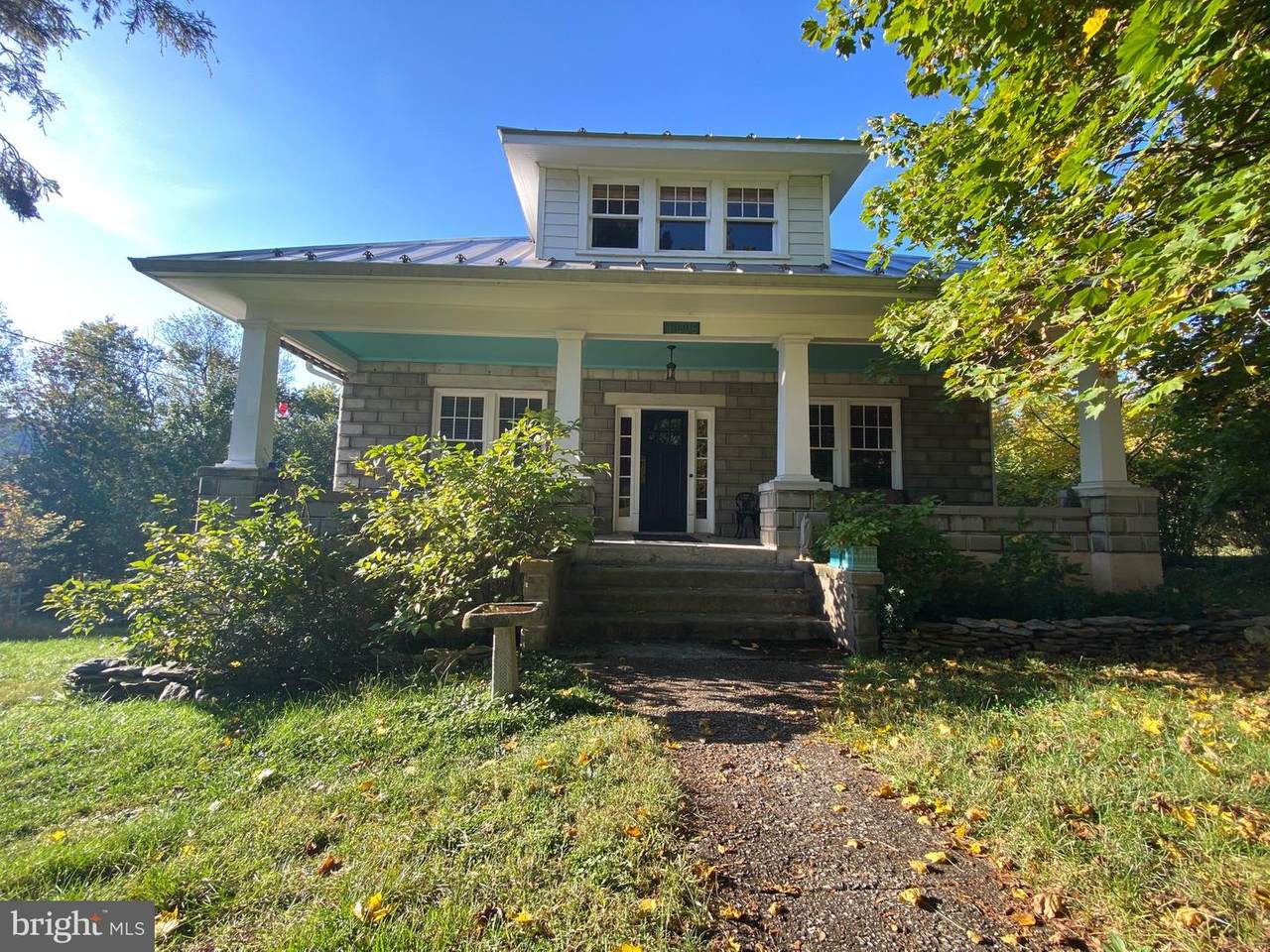 1091 West Ridge - Photo 1