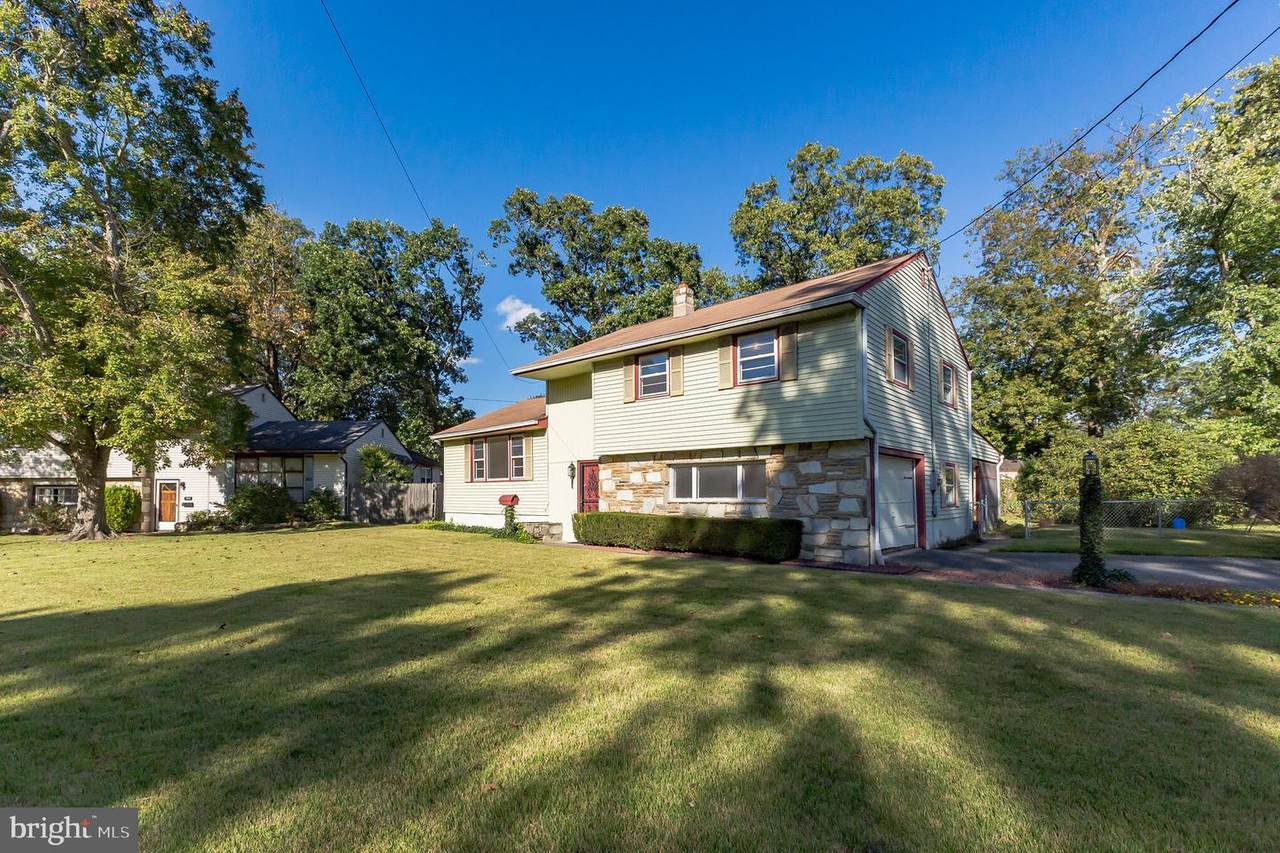 940 Main Street - Photo 1
