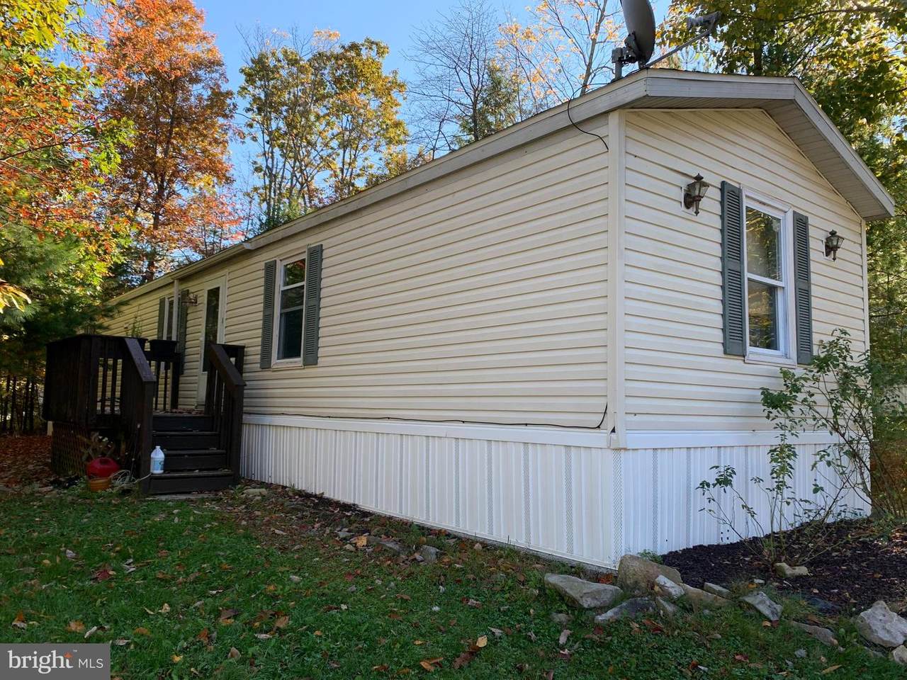 131 Angel Drive - Photo 1