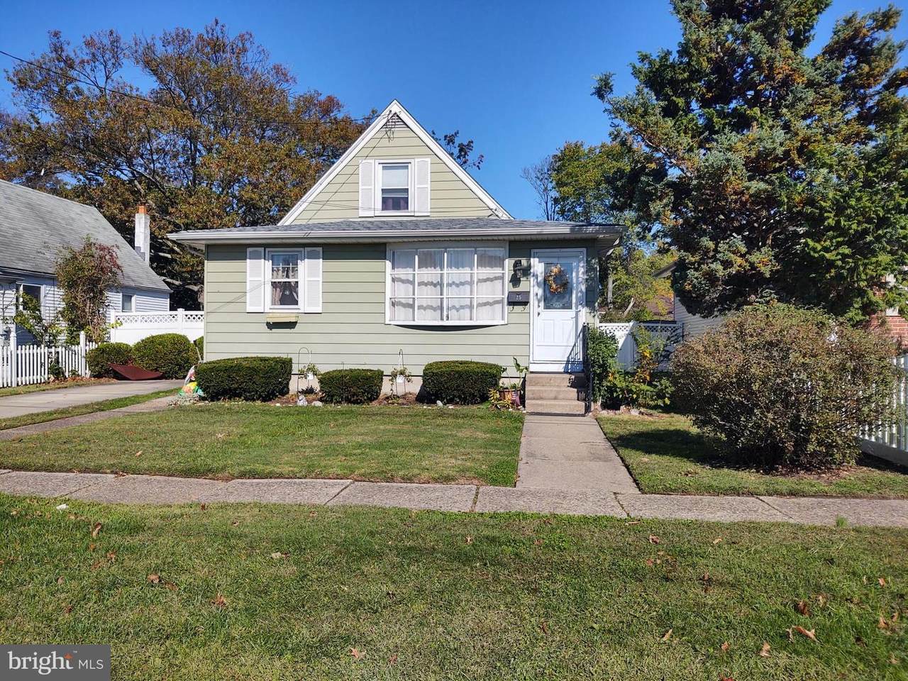 25 Broadway - Photo 1
