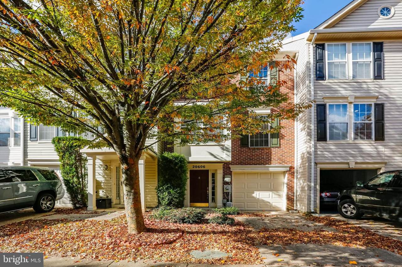 20606 Duck Pond Place - Photo 1