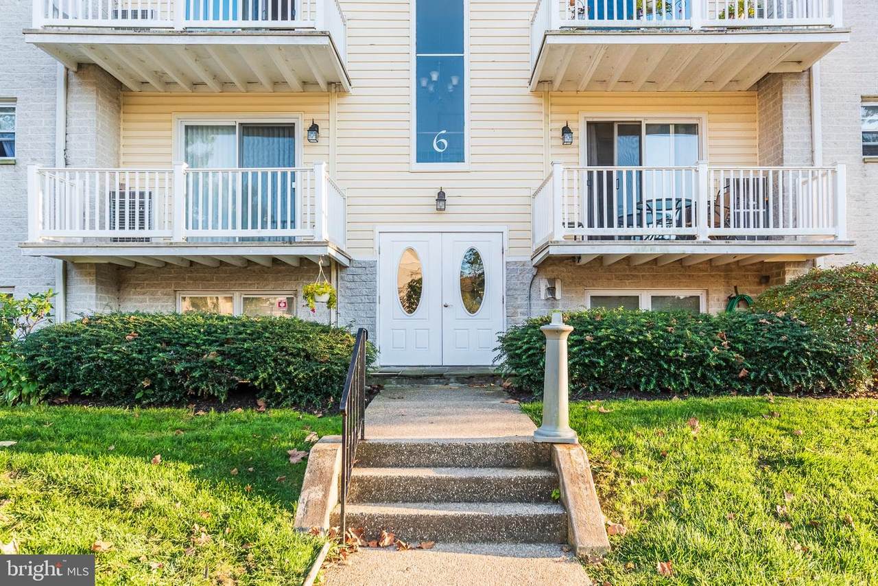 6 Warren Lodge Court - Photo 1