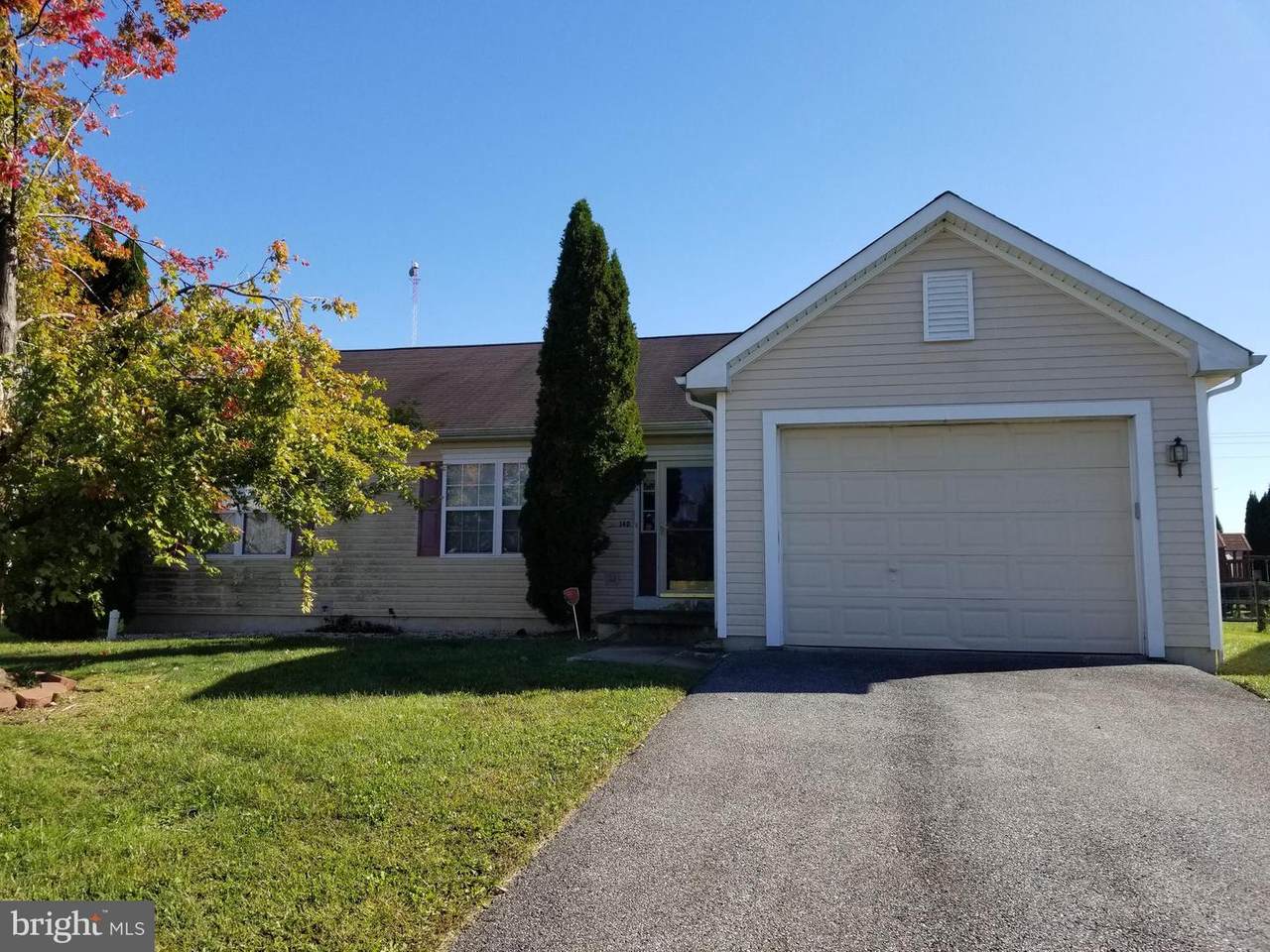 140 Brian Drive - Photo 1