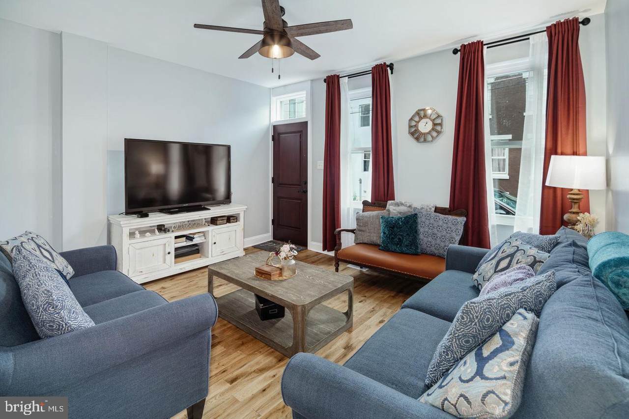 2025 Firth Street - Photo 1