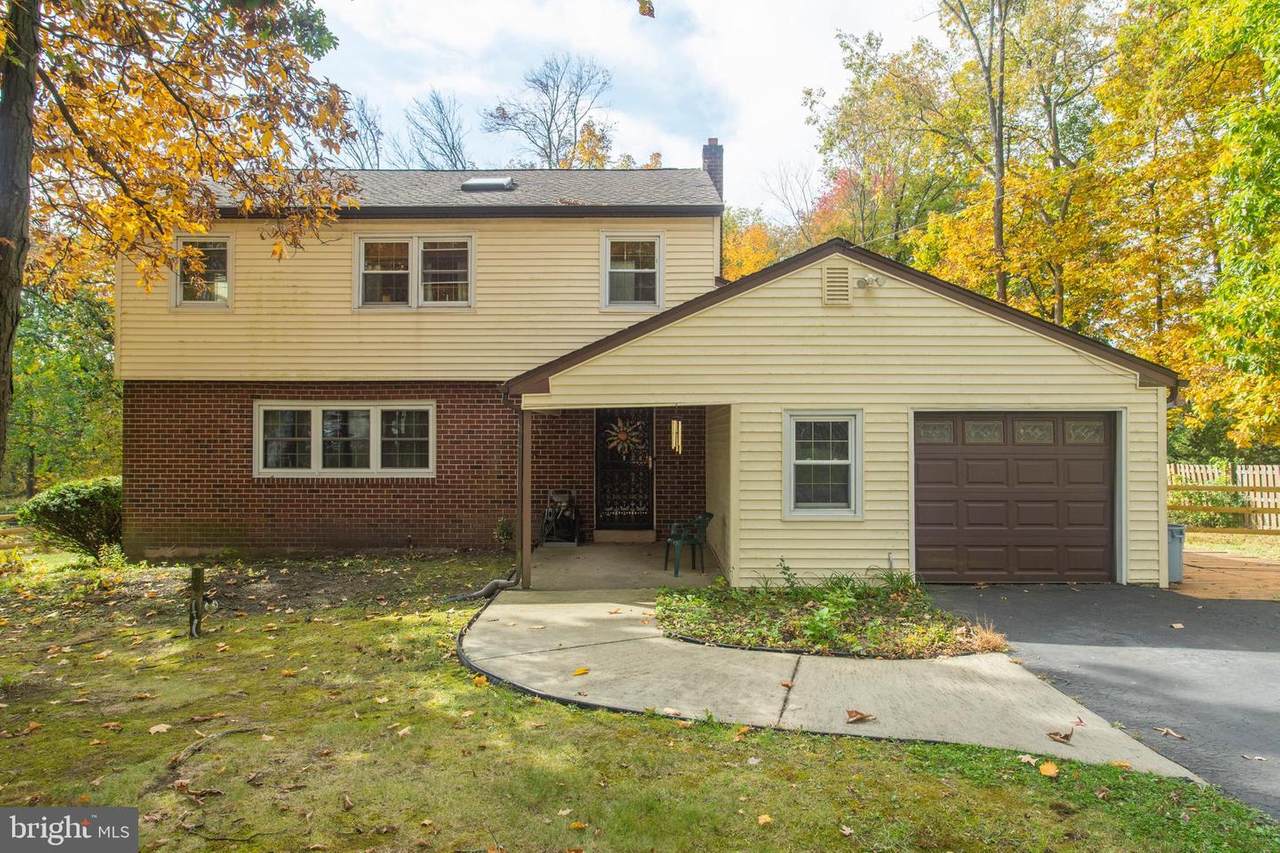 3301 Hayes Road - Photo 1