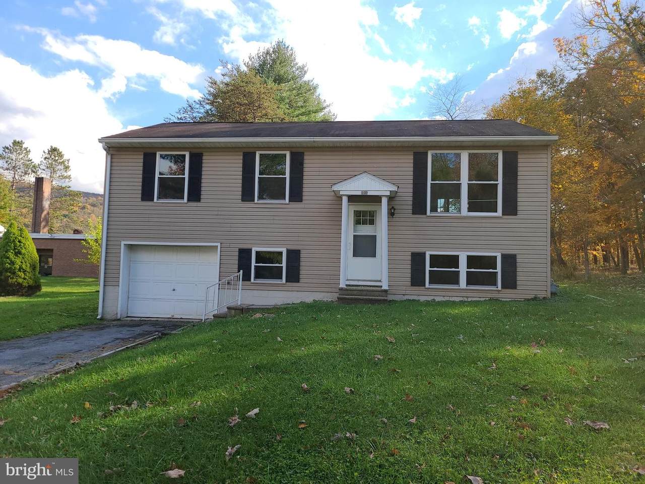 10116 Hopkins Street - Photo 1