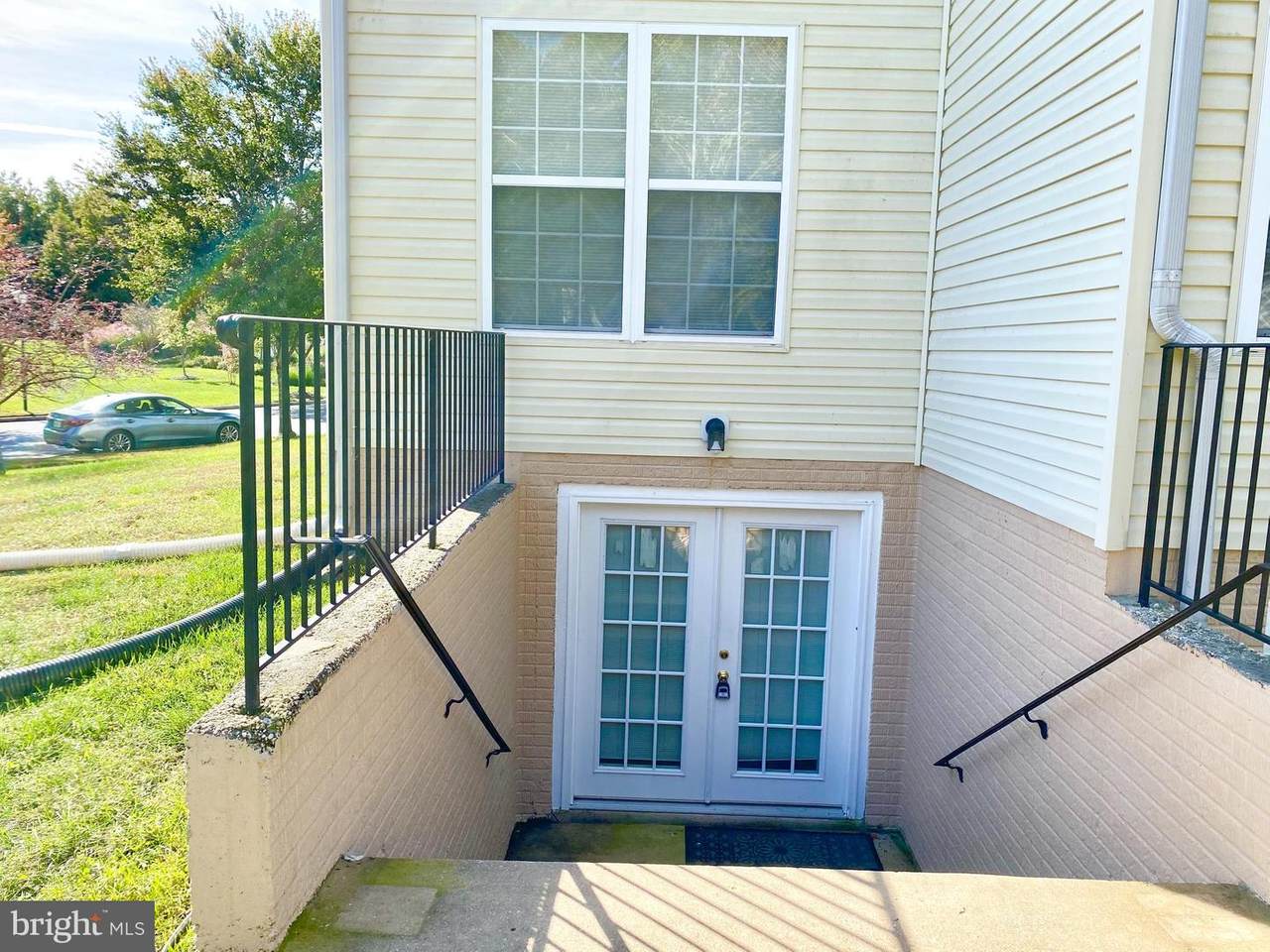 6608 Cork Tree Way - Photo 1