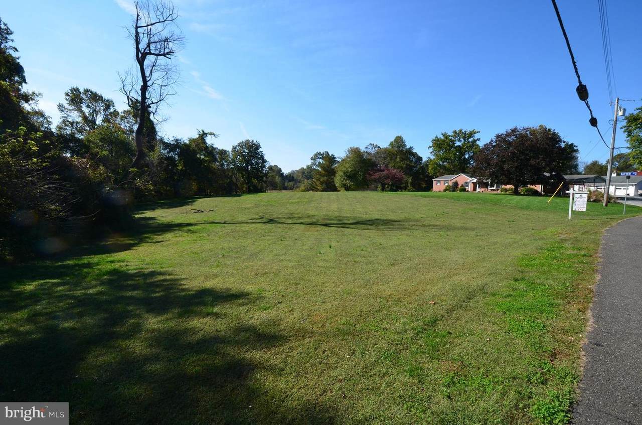 6219 Bayview Drive - Photo 1