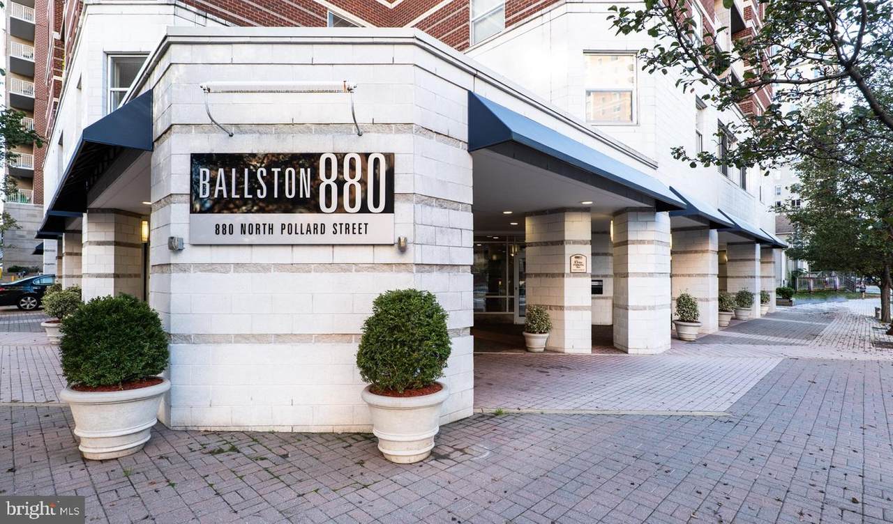 880 Pollard Street - Photo 1