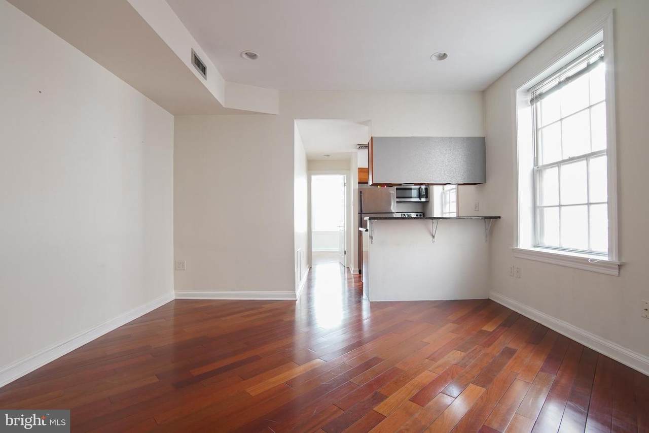 244 8TH Street - Photo 1