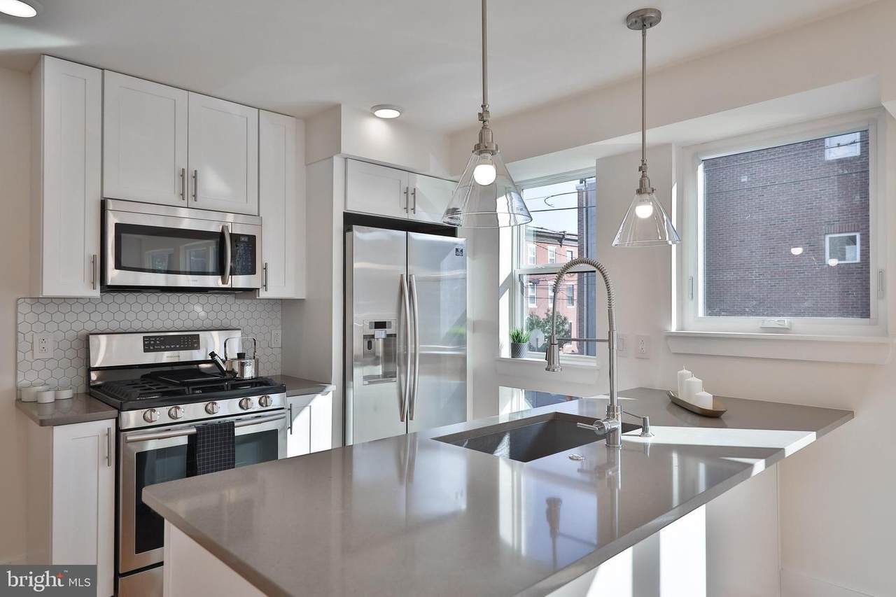 1125 American Street - Photo 1
