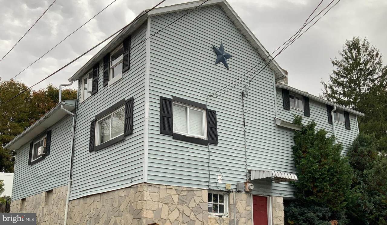 310 Oak Street - Photo 1