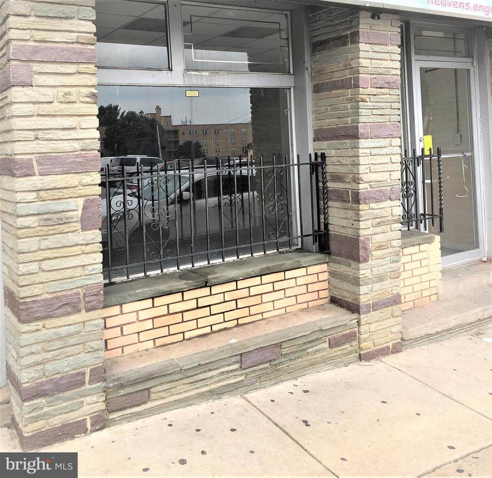 1613 Wadsworth Avenue - Photo 1