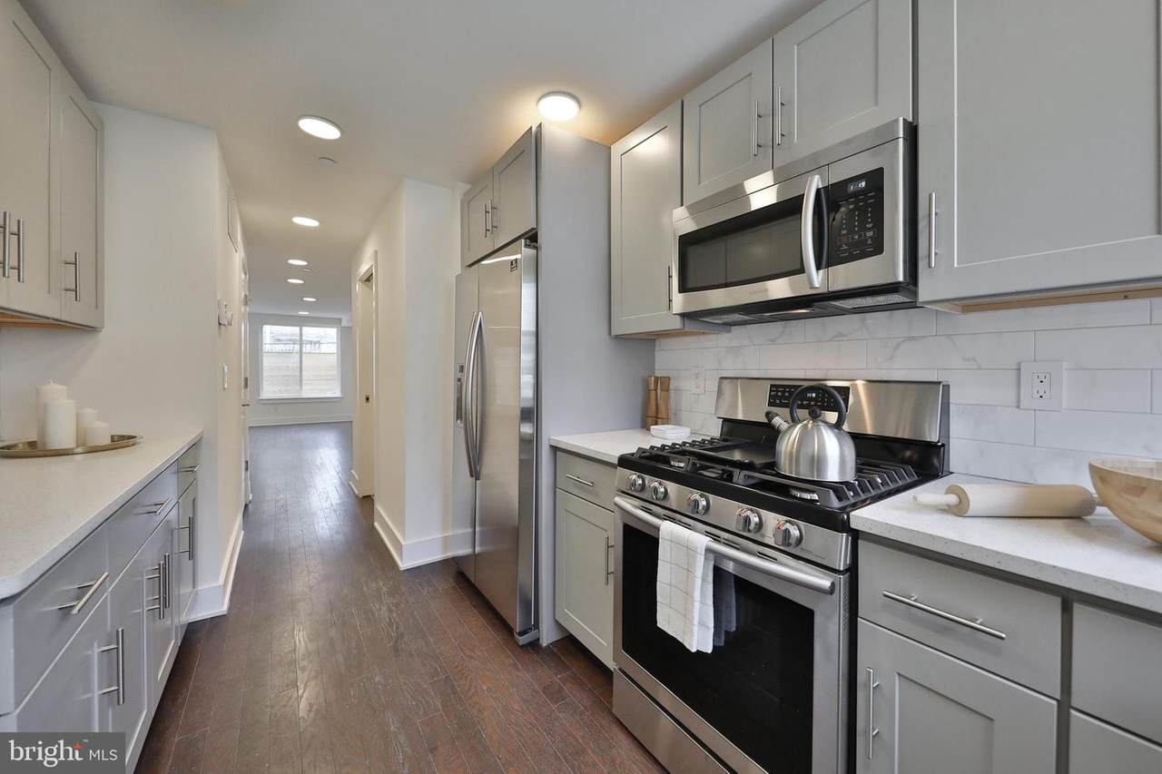 1315 25TH Street - Photo 1