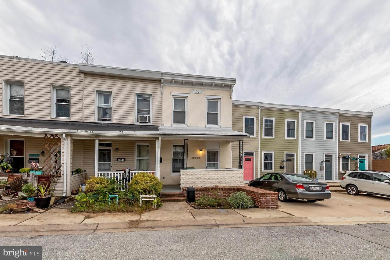3856 Quarry Avenue - Photo 1