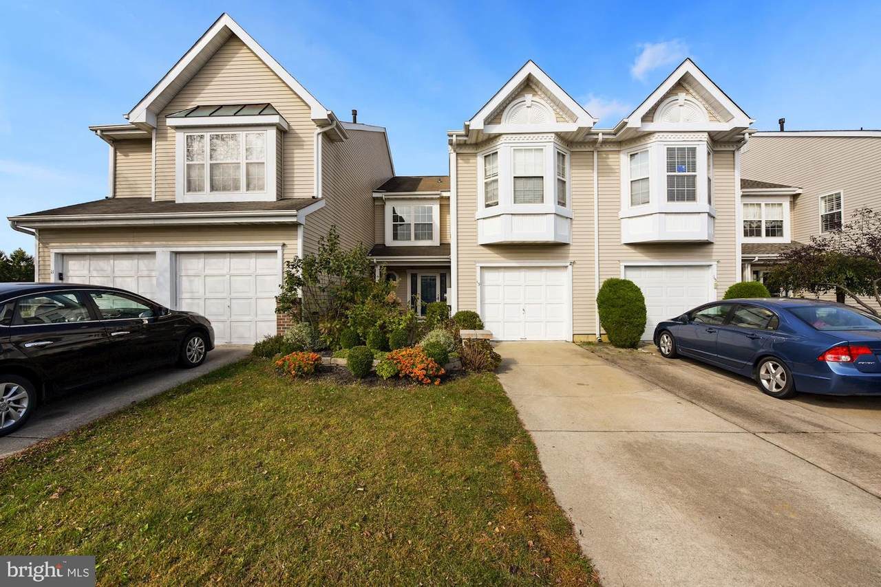 13 Elkington Drive - Photo 1