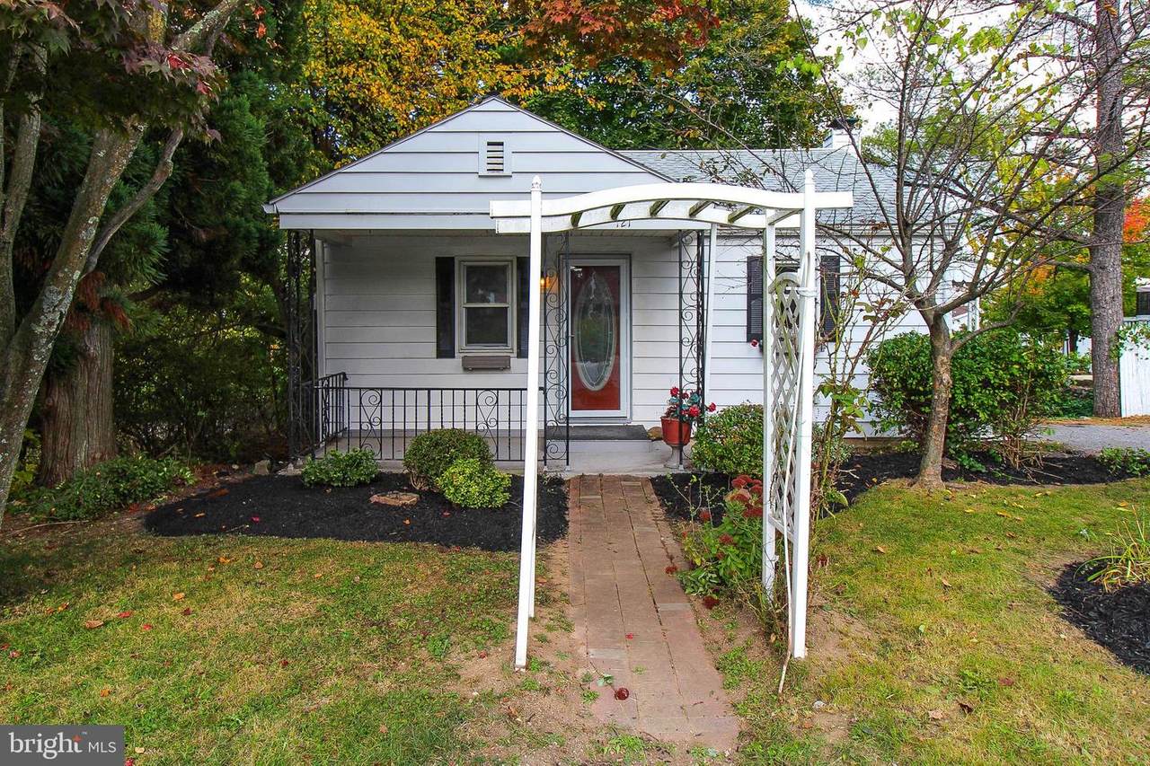 121 Prince Street - Photo 1