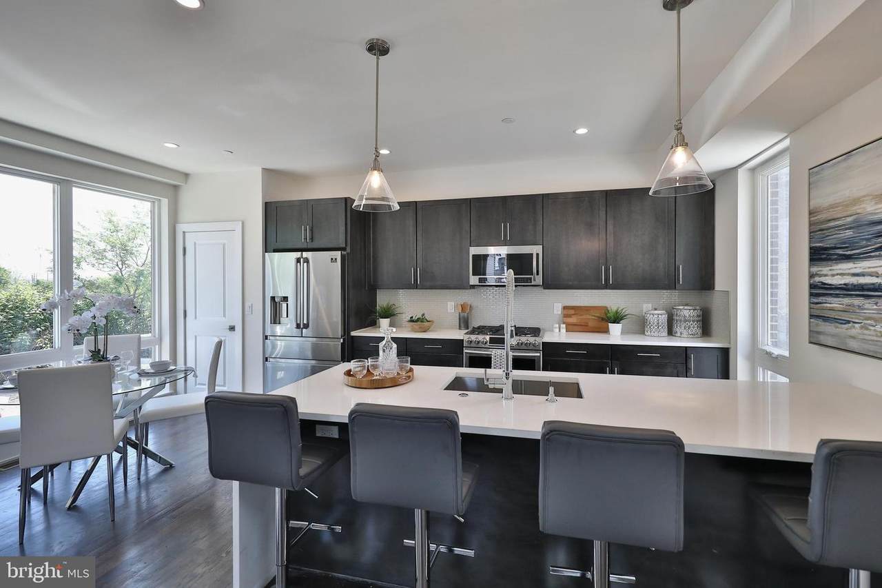 423 Front Street - Photo 1