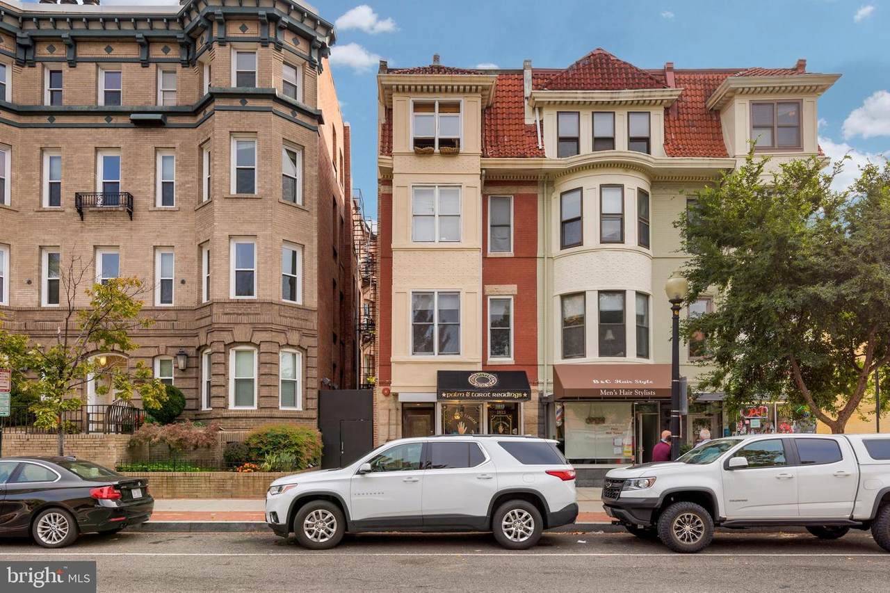 1813 18TH Street - Photo 1
