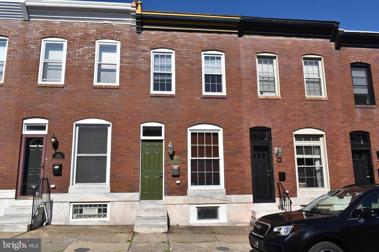 254 Robinson Street - Photo 1