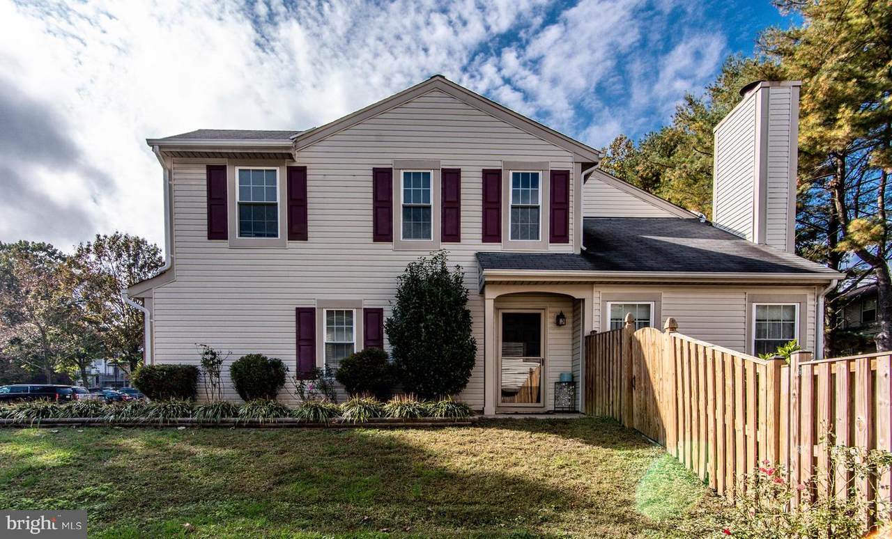 10212 Faire Commons Court - Photo 1