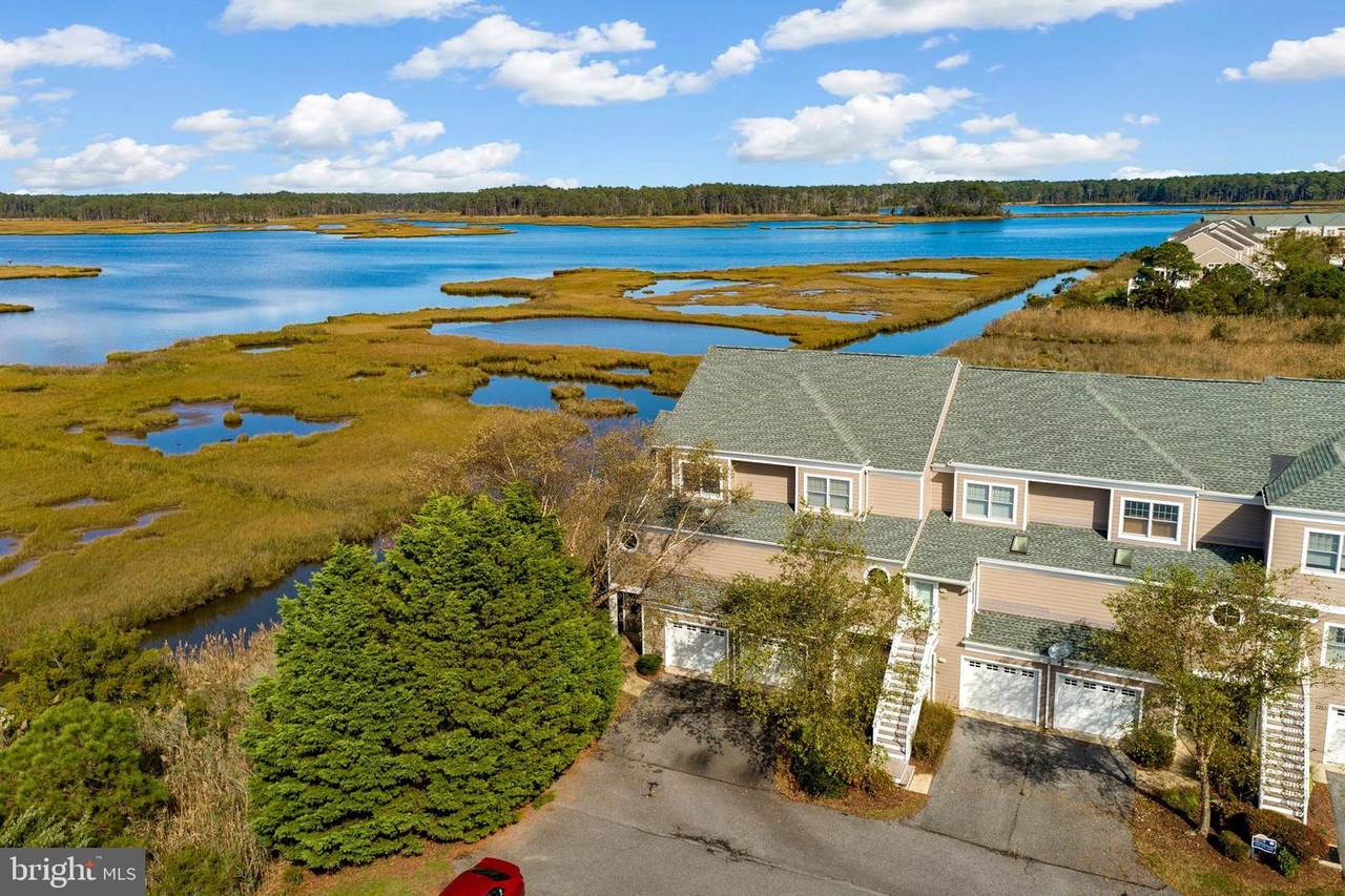 38178 Dockside Drive - Photo 1