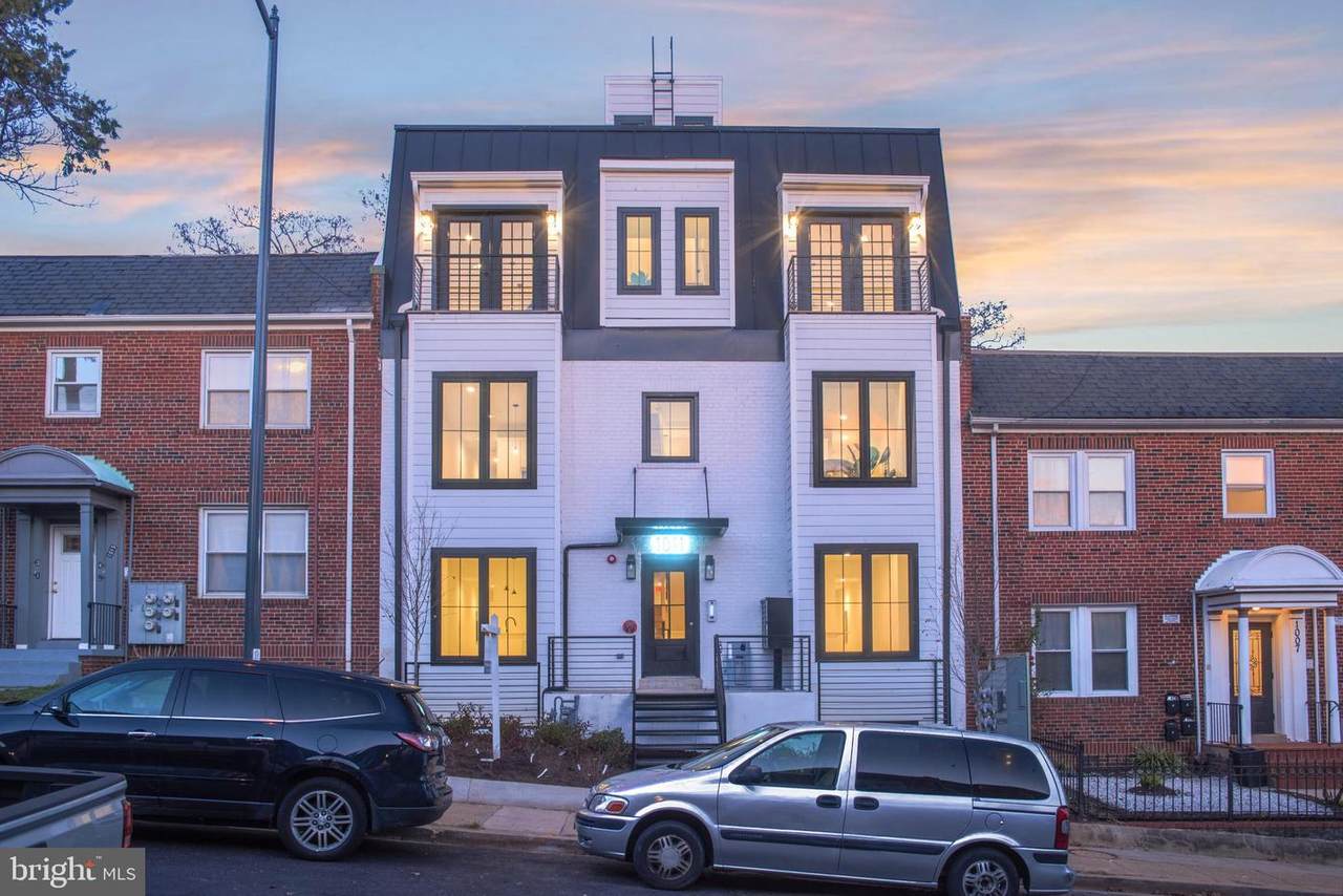 1011 18TH Street - Photo 1