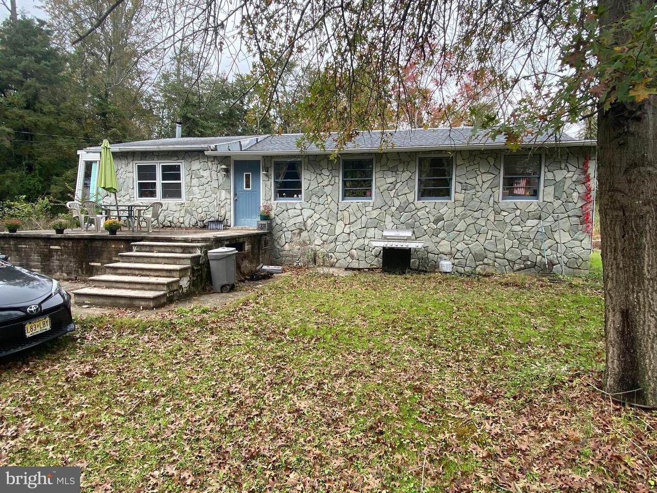 147 Fursin Avenue - Photo 1