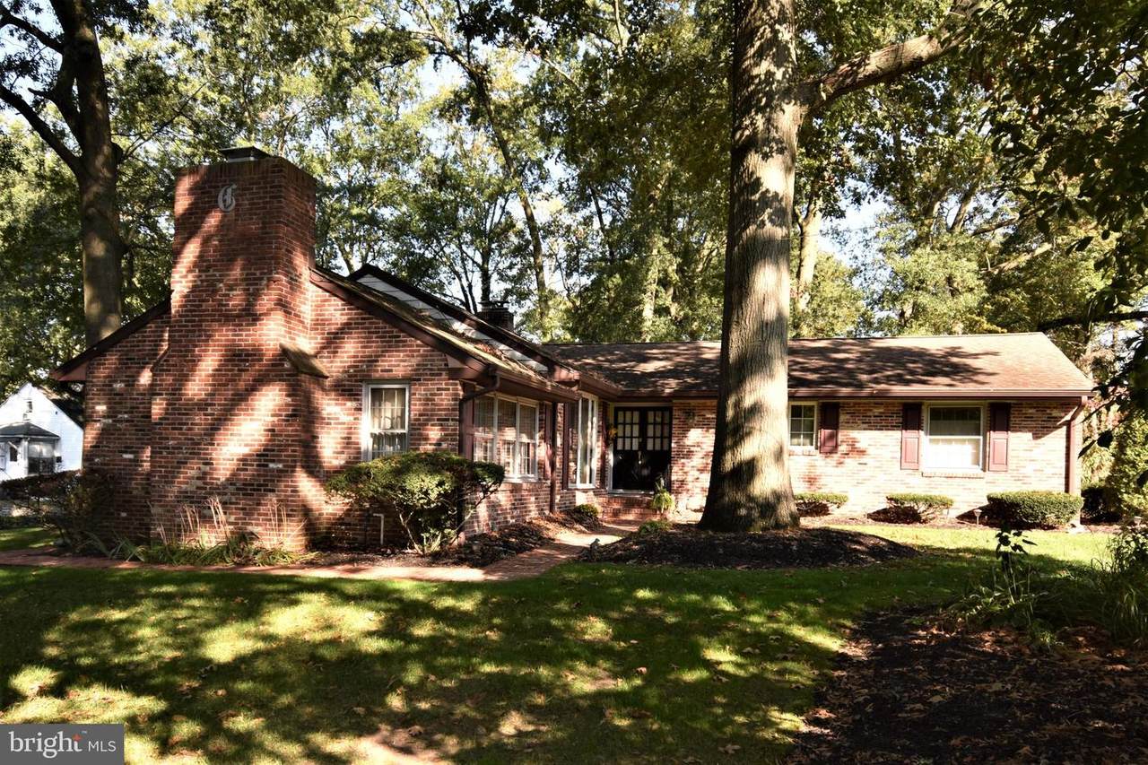 1504 Springside Place - Photo 1