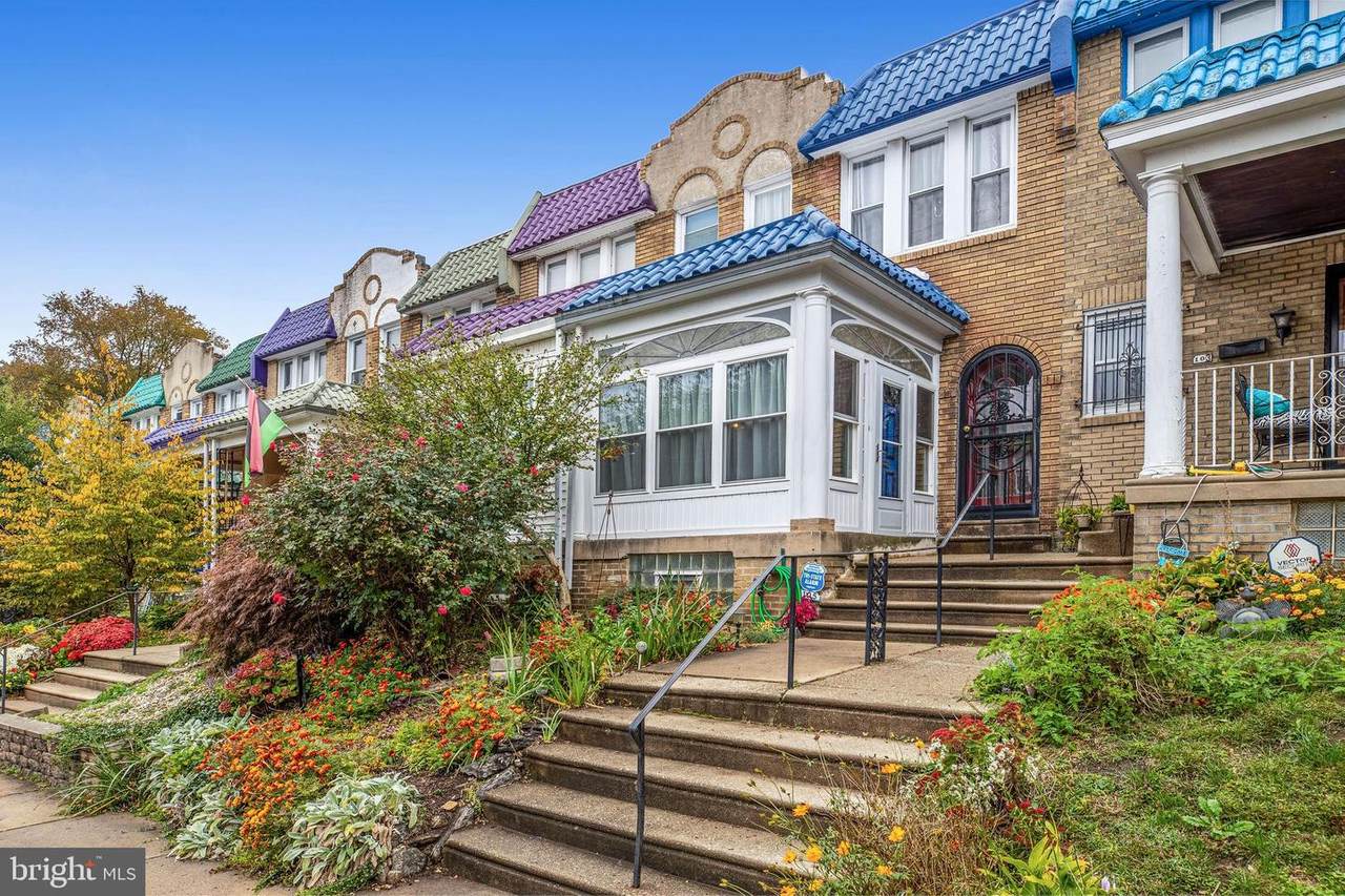 105 Sedgwick Street - Photo 1