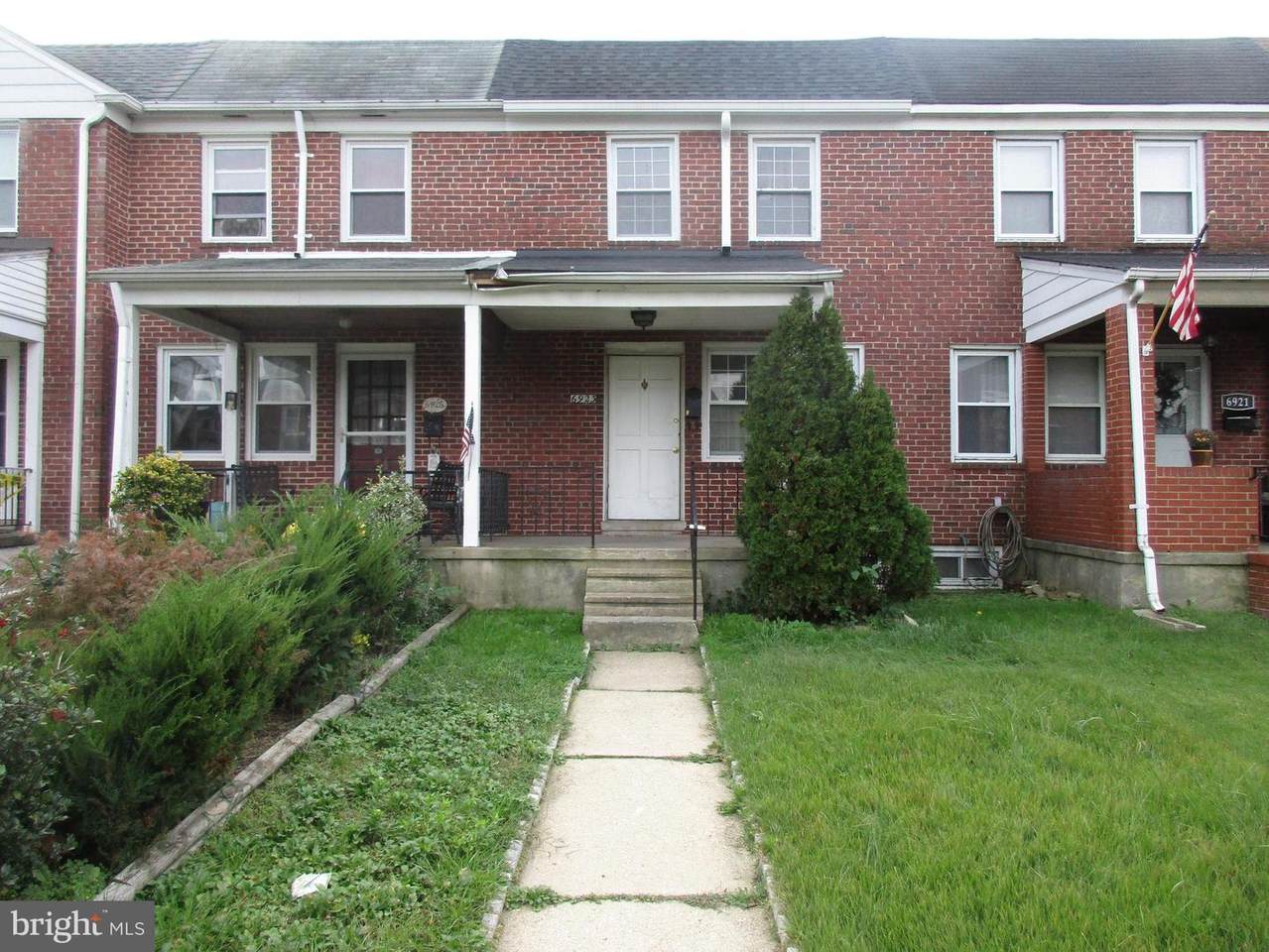 6923 Broening Road - Photo 1