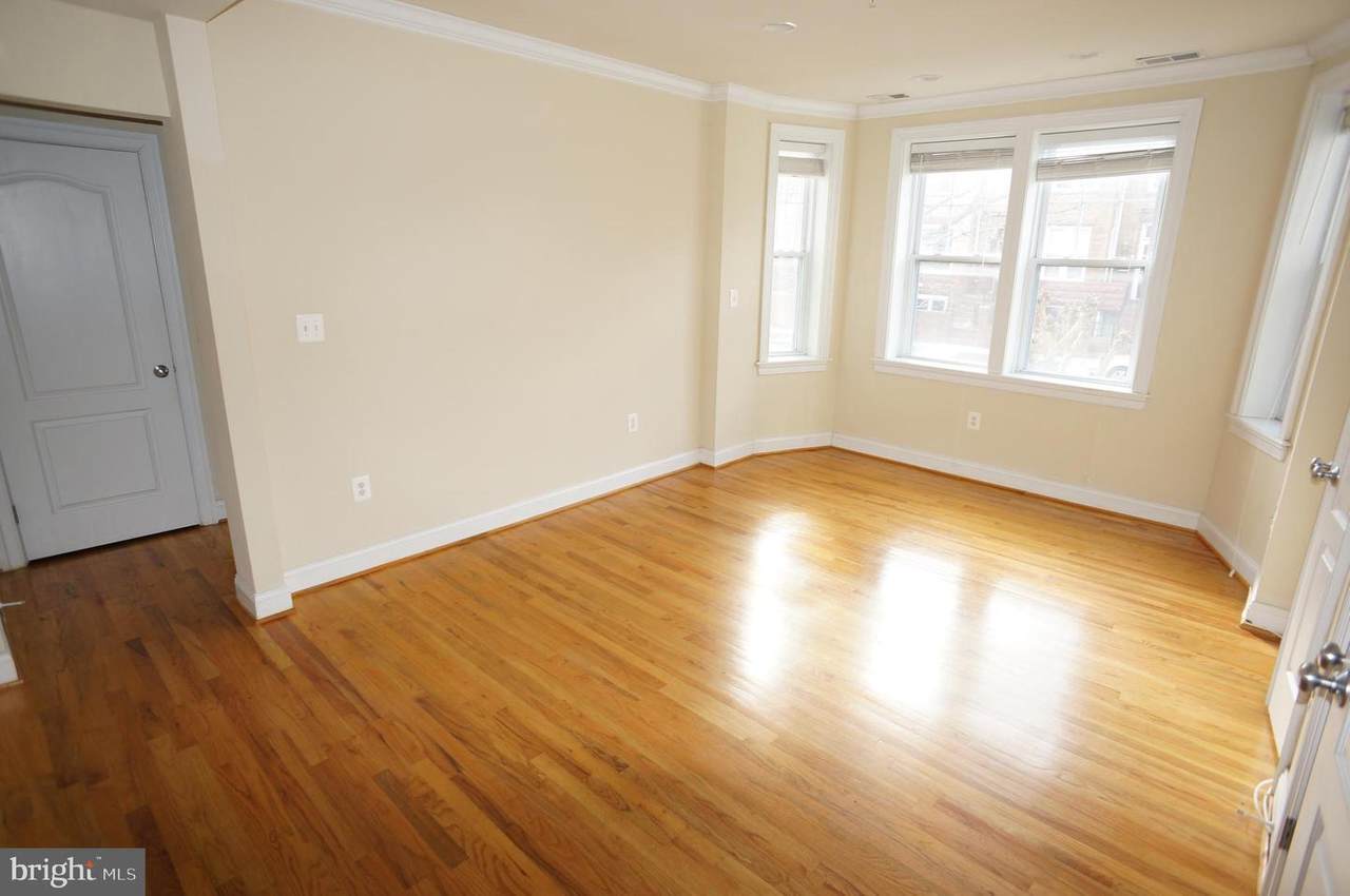 1929 1ST - Photo 1