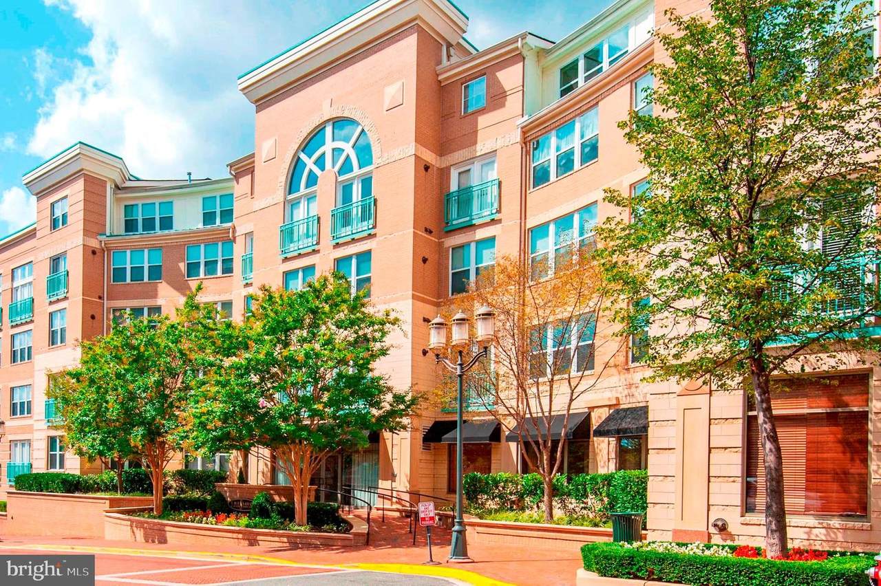 12000 Market Street - Photo 1