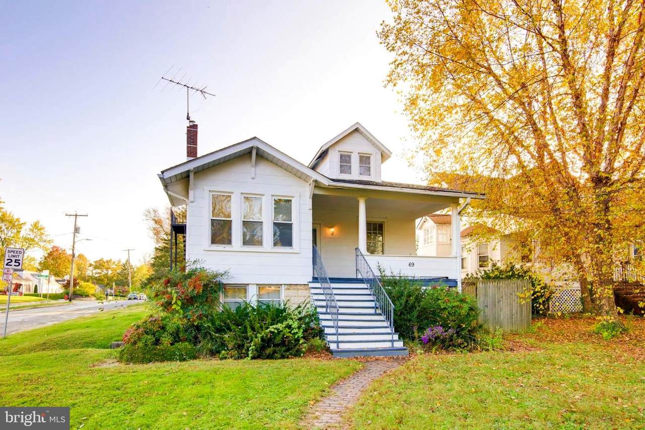 69 Burke Avenue - Photo 1