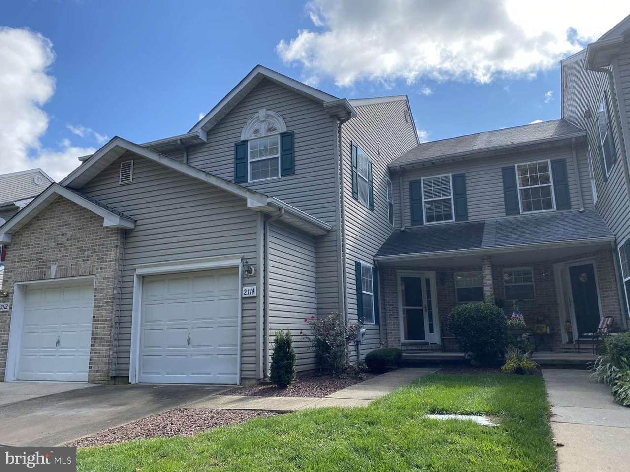 2114 Braken Avenue - Photo 1